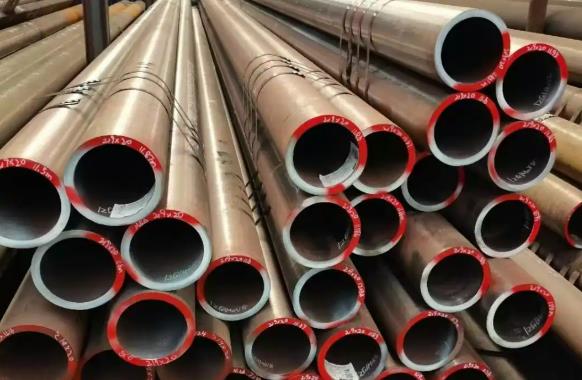 12Cr1MoVG合金钢管具有抗氧化性、热强性及耐腐蚀性等特点